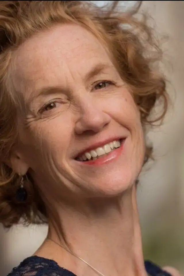 Constance Dinapoli