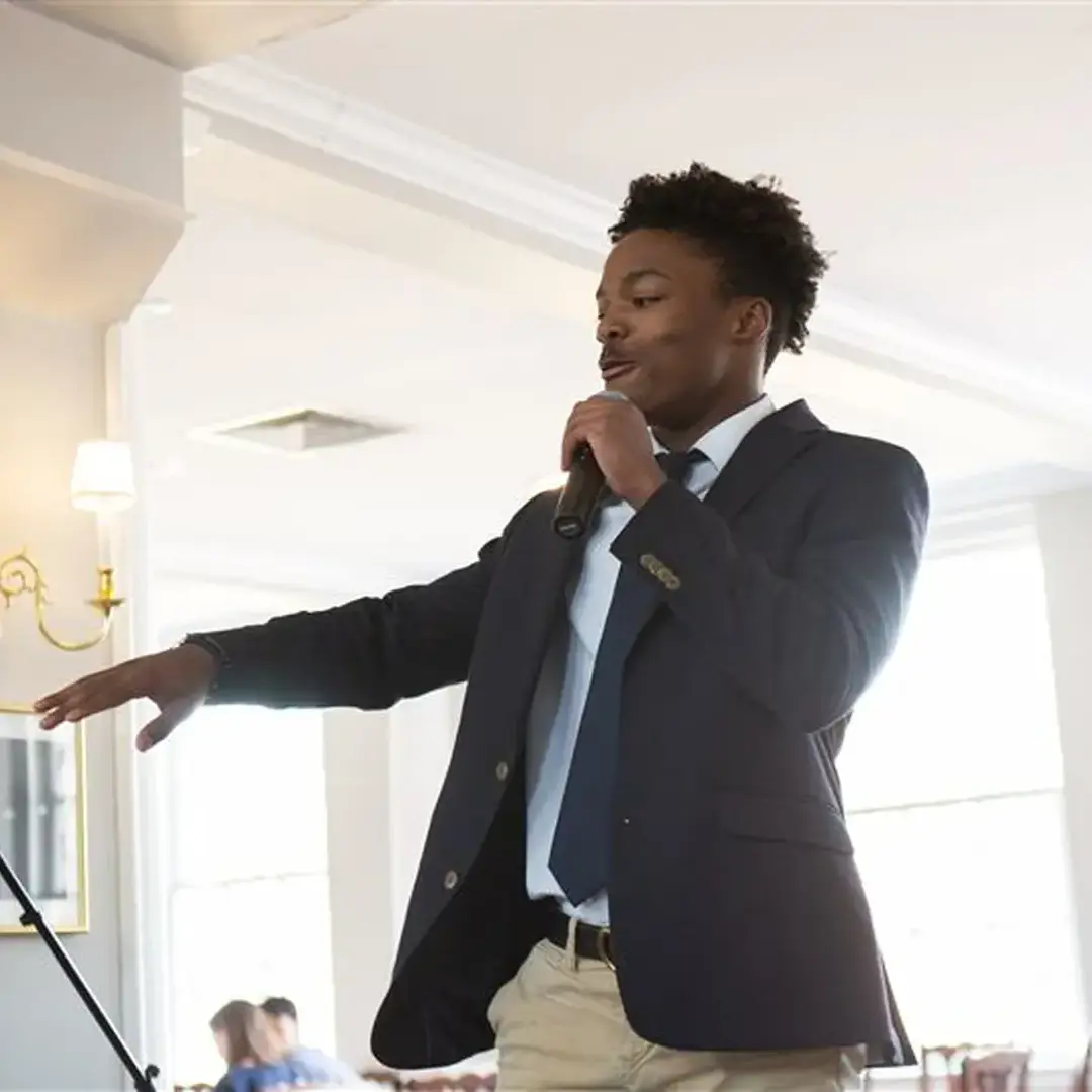 “Making it real” Entrepreneurial Pitches Contest Brings Student Ideas to Life
