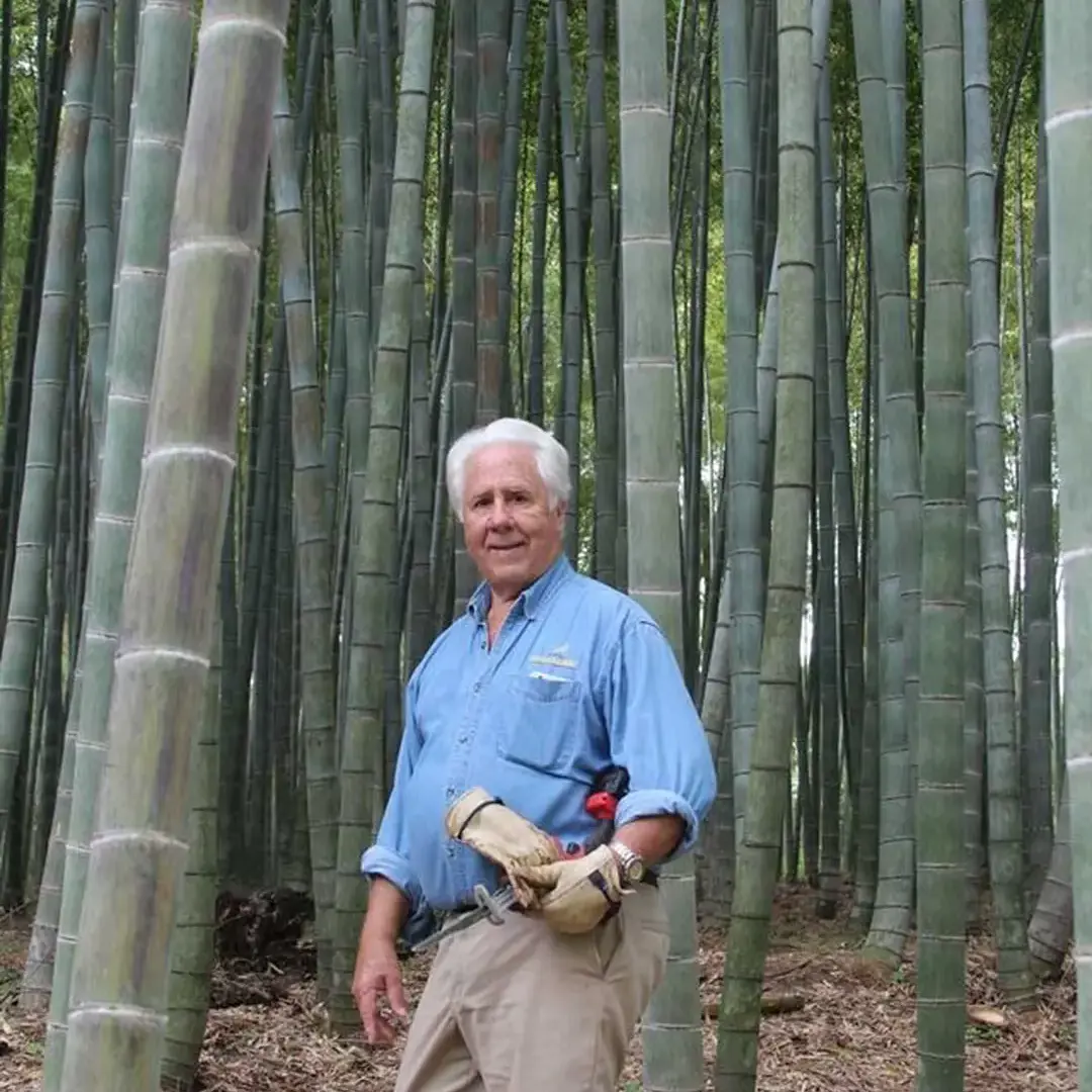 Kenneth Avery Ringle ’57