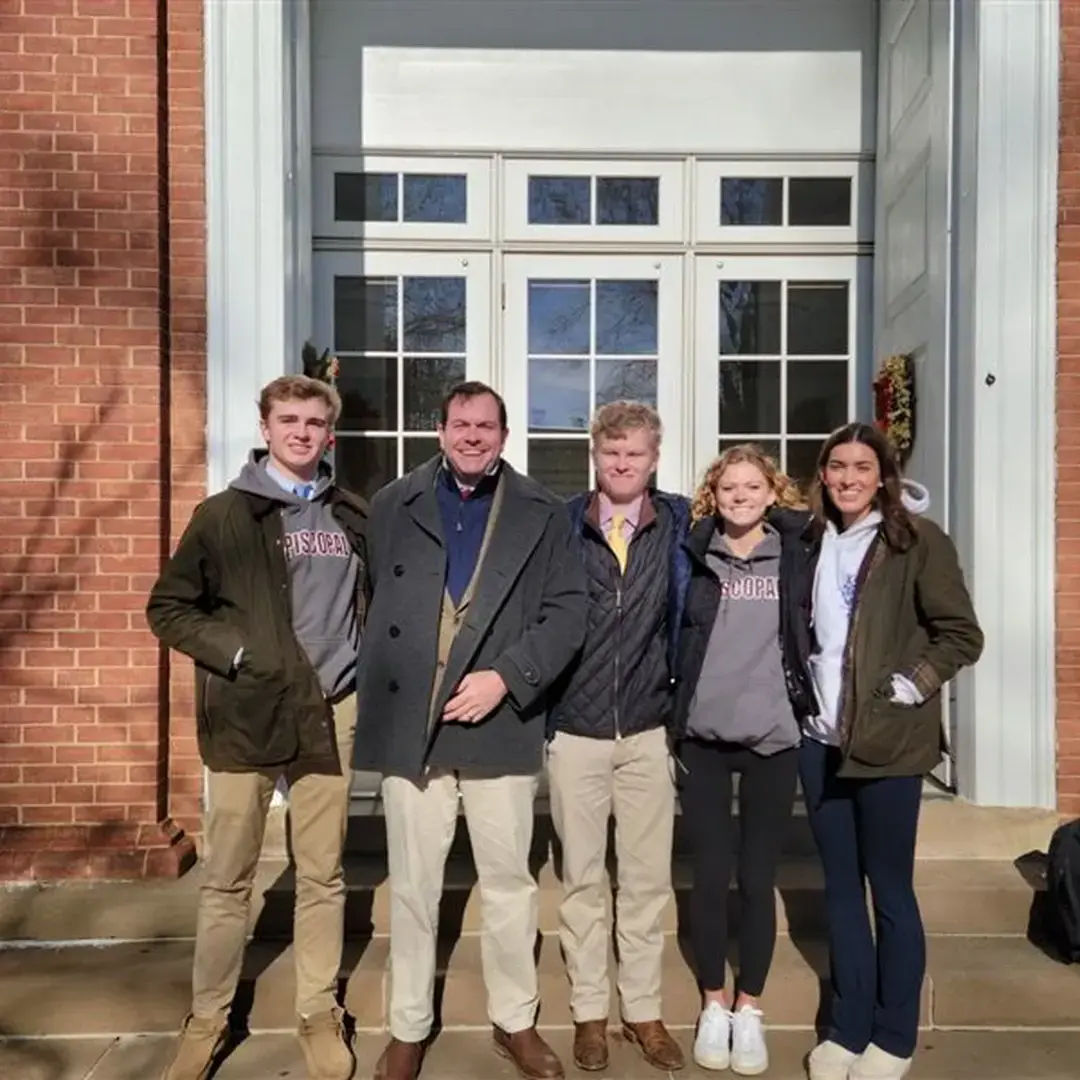 Young Republicans Club Welcomes Bill Wiley ’89 Back to EHS